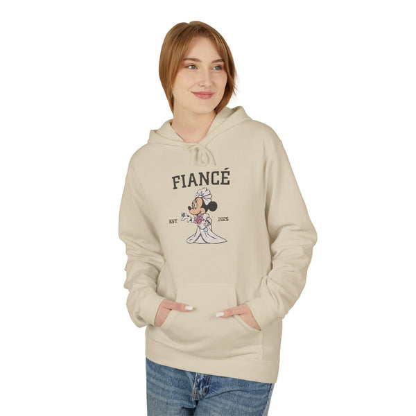Fiancee Minnie
